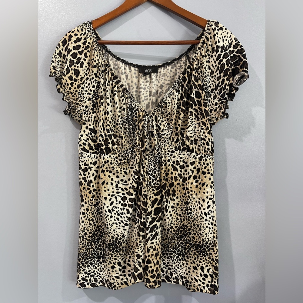 AGB Leopard Print Short Sleeve Blouse Size L
